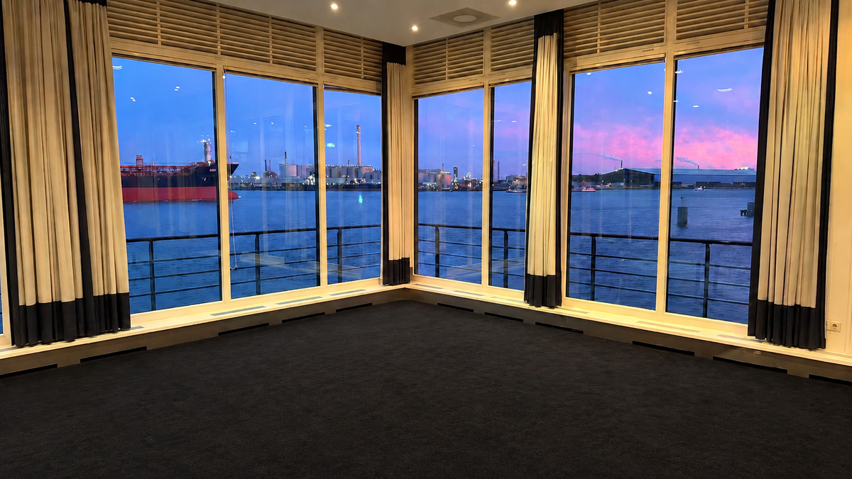 Grand Waterfront